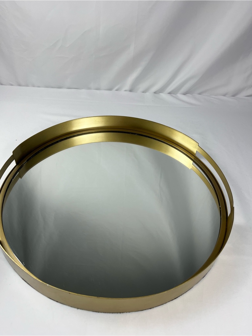 Round Gold Mirrored Serving Tray